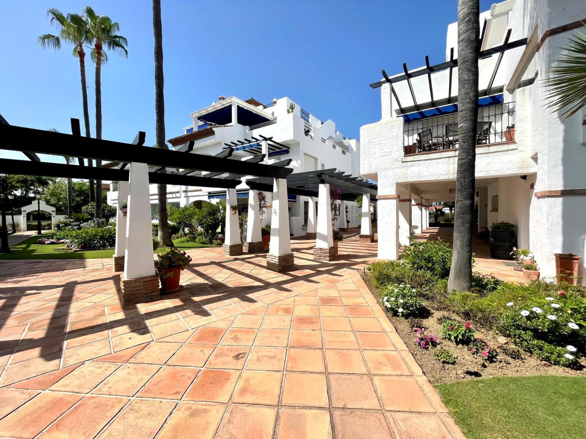Solguest Apt A 7 Minutos De Puerto Banus 1ª Linea Playa!!! Marbella Zewnętrze zdjęcie